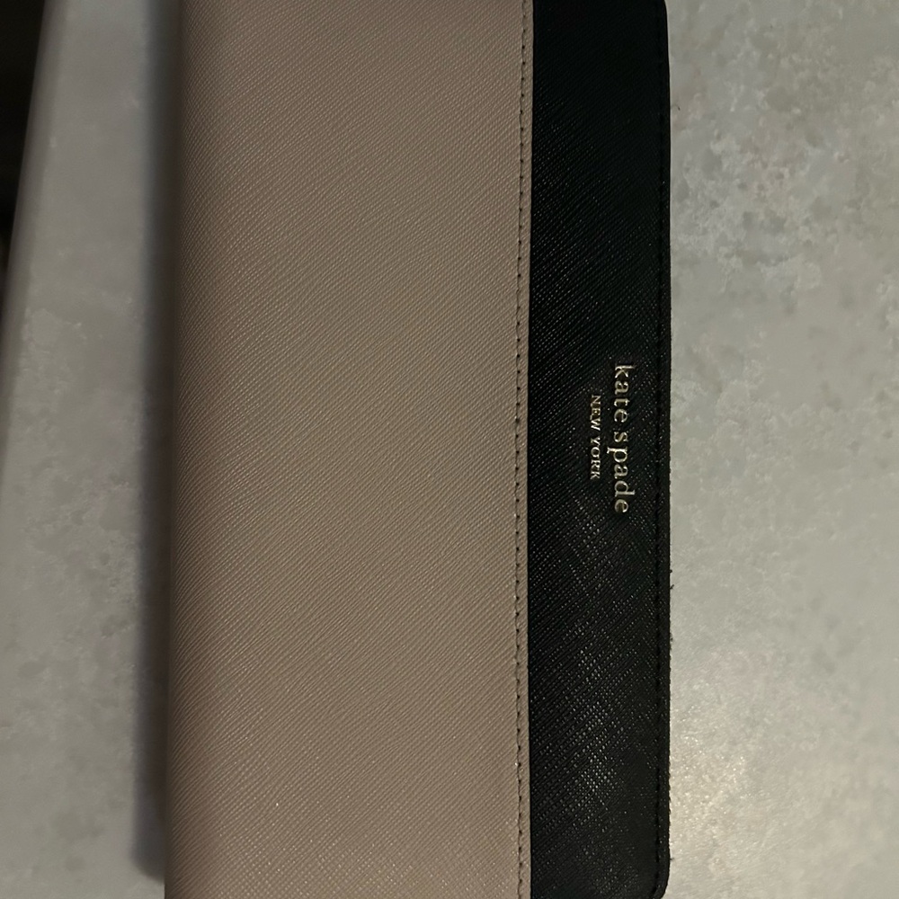 Kate Spade Black and Tan wallet